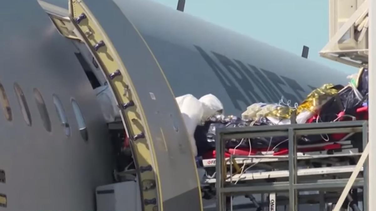 coronavirus_pacient_transportat_avion_ilustrativ_05_04_2020