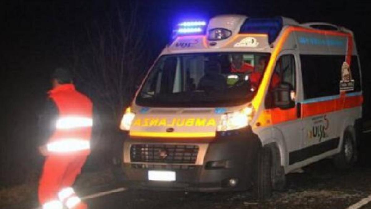 ambulanta_italia_roman_gasit_spanzurat