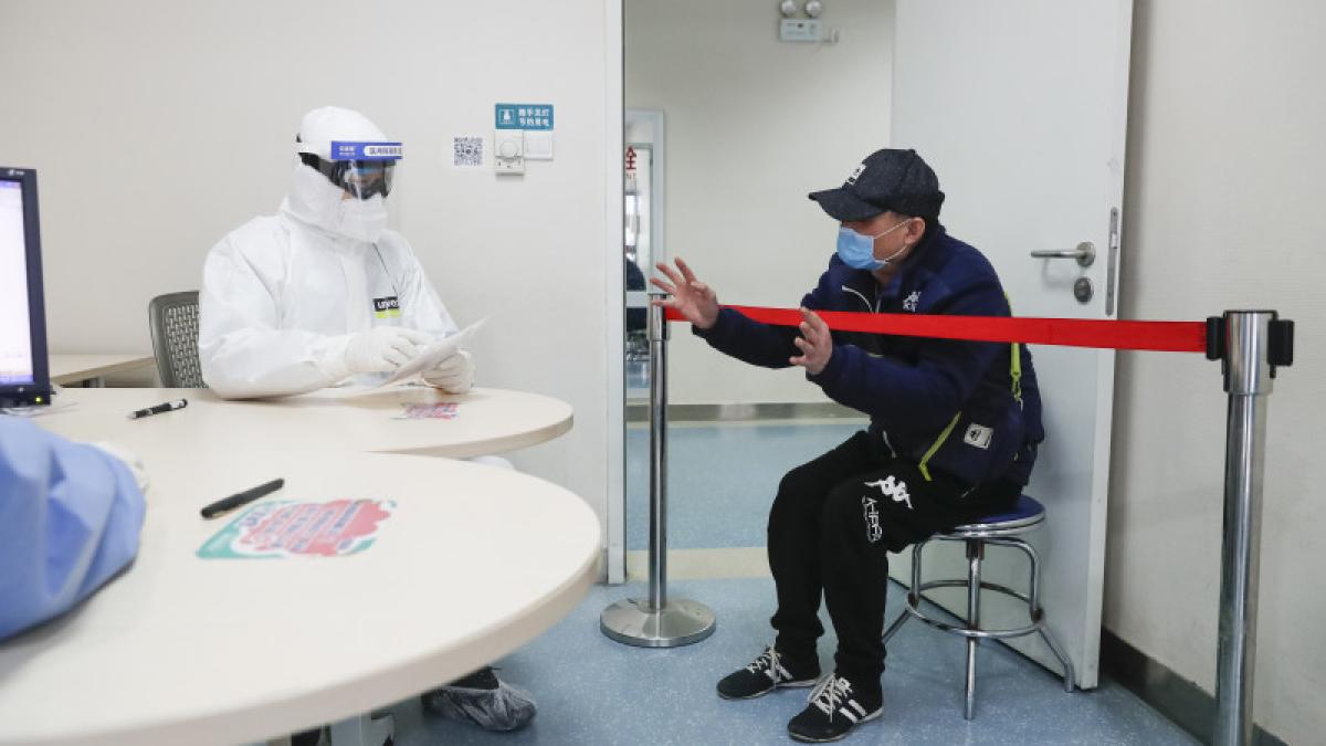 coronavirus_medic_pacient