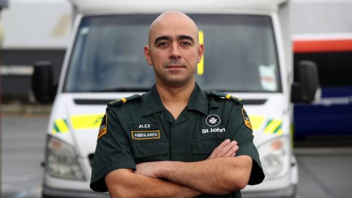 alex_mihalcea_paramedic_nua_zeelanda