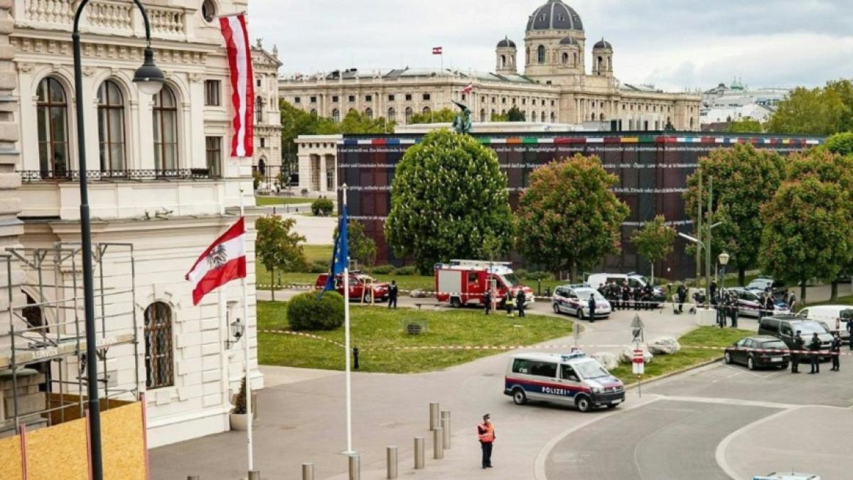 alerta_terorista_viena_austria_presedinte