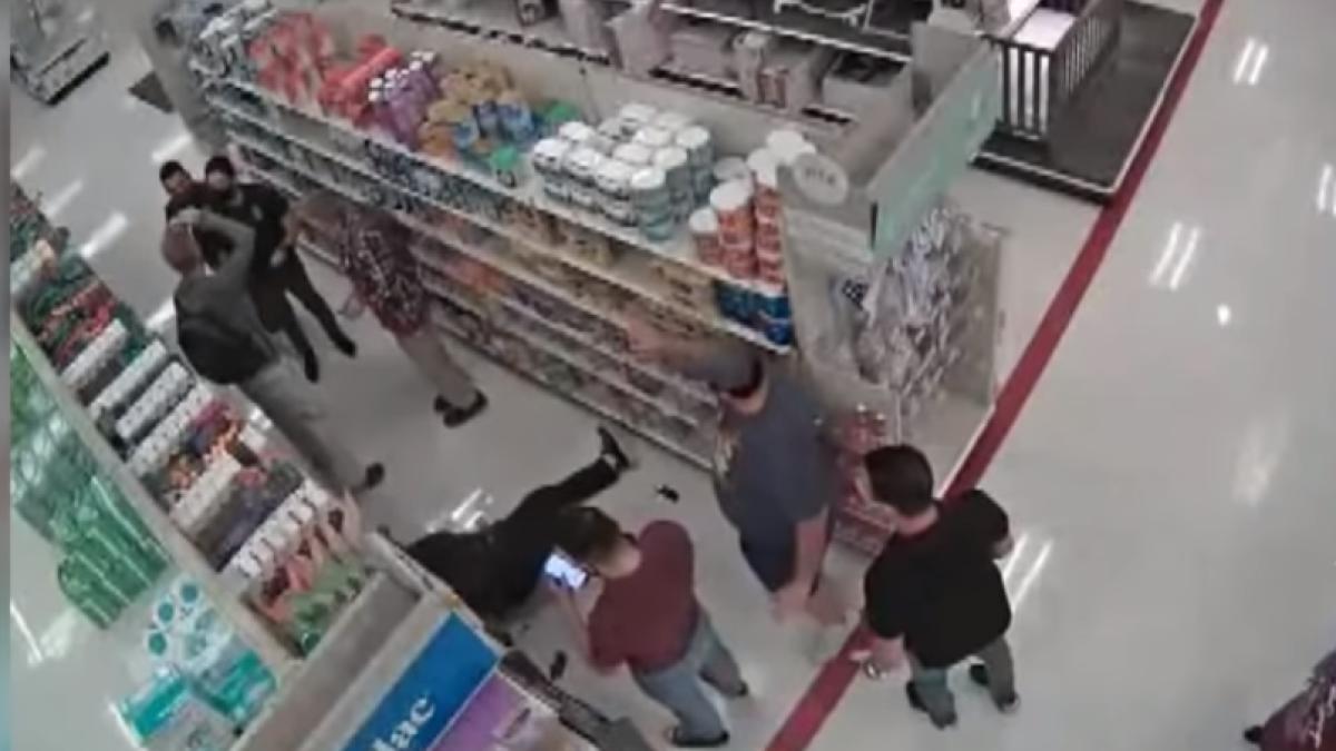 bataie_magazin_los_angeles