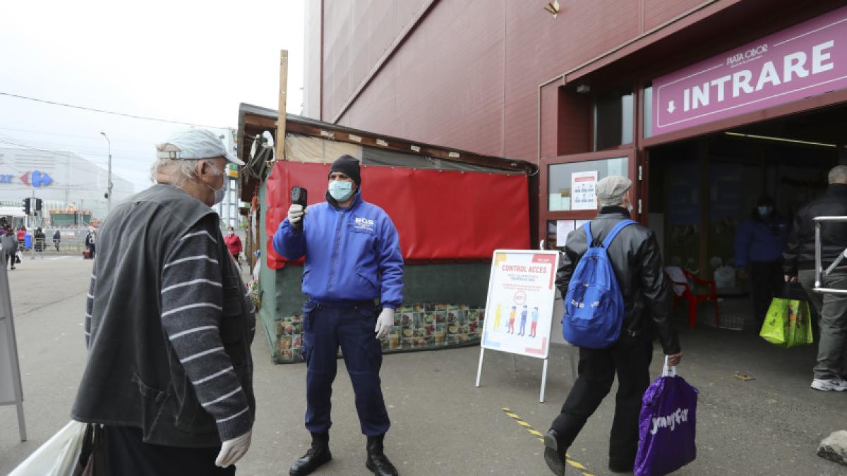 masurare_temperatura_piata_paznic_batran