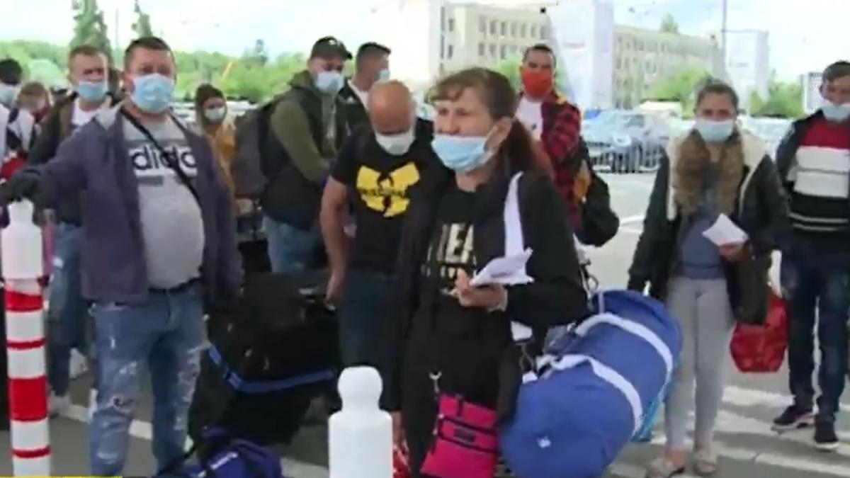 romani_plecare_aeroport_otopeni_capt_video_redimensionata