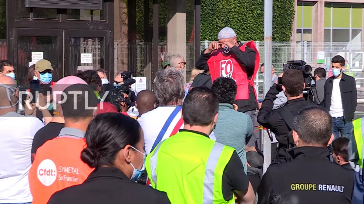 proteste_franta_renault