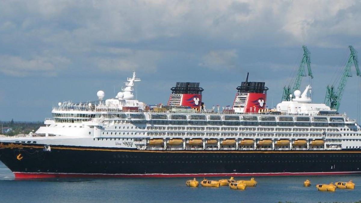 disney_wonder_nava_croaziera_vapor_fb