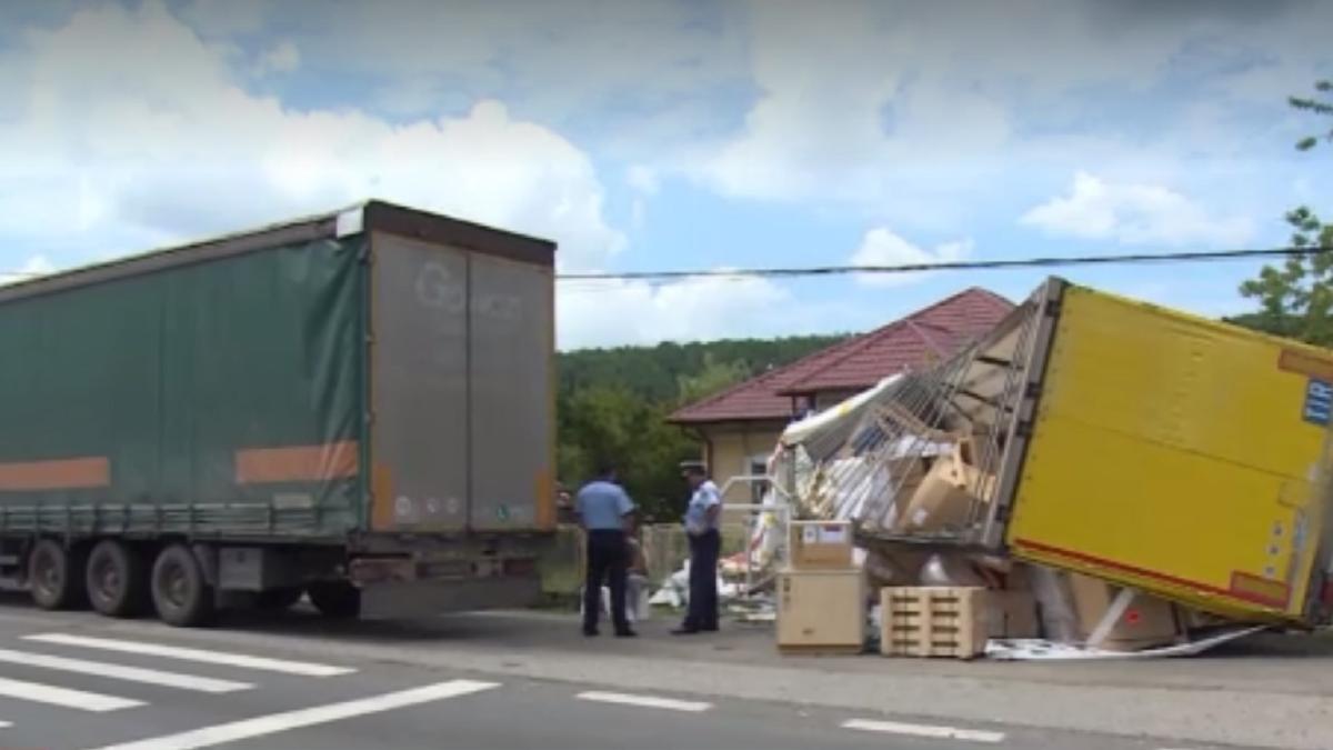 651215616516515210561494165230