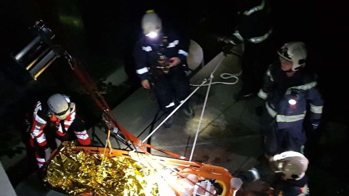 rman_viena_cazut_pompieri_salvamont