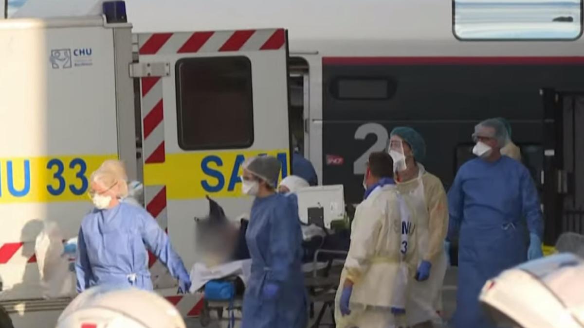 franta_ambulanta_coronavirus_pacient_targa_ilustrativ_captura_21_05_2020