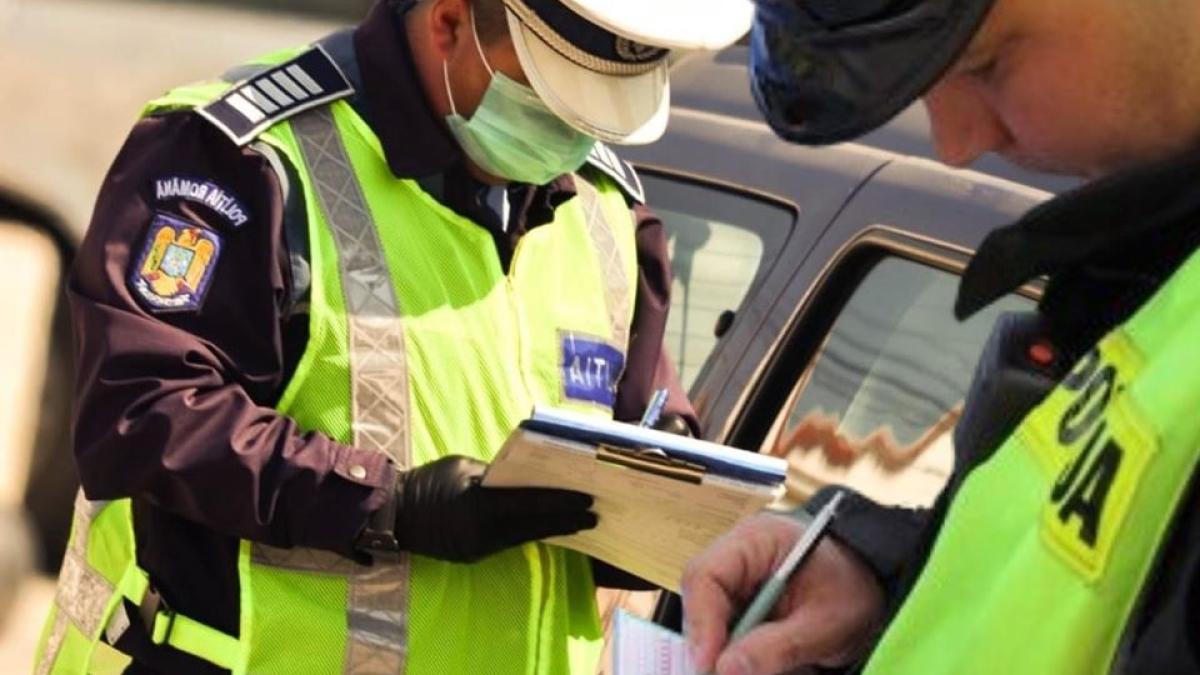 politist_roman_politia_romana_scrie_amenzi