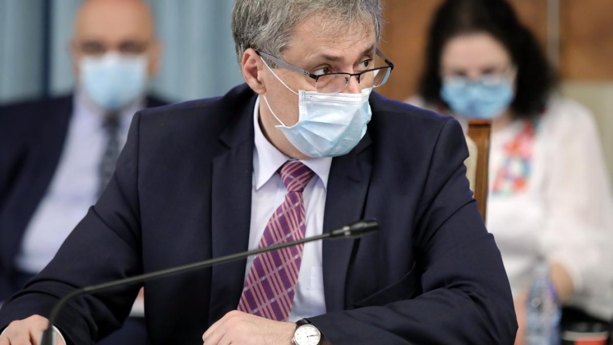 marcel_vela_masca_protectie_gov