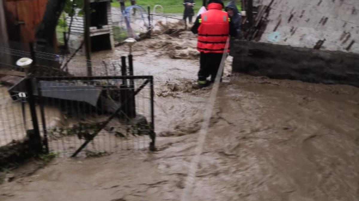 inundatii_inundatie_apa