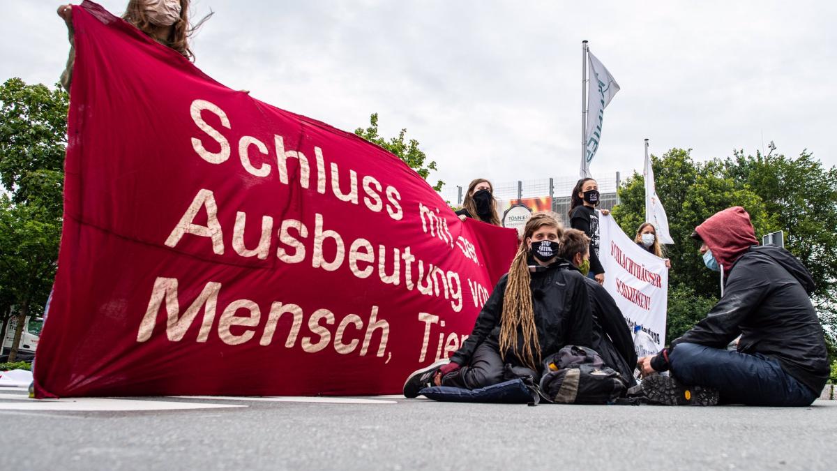 protest_fabrica_toennies_guetersloh_germania_twitter