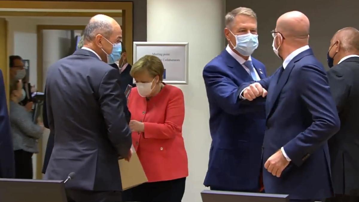 salut_cotul_ce_iohannis