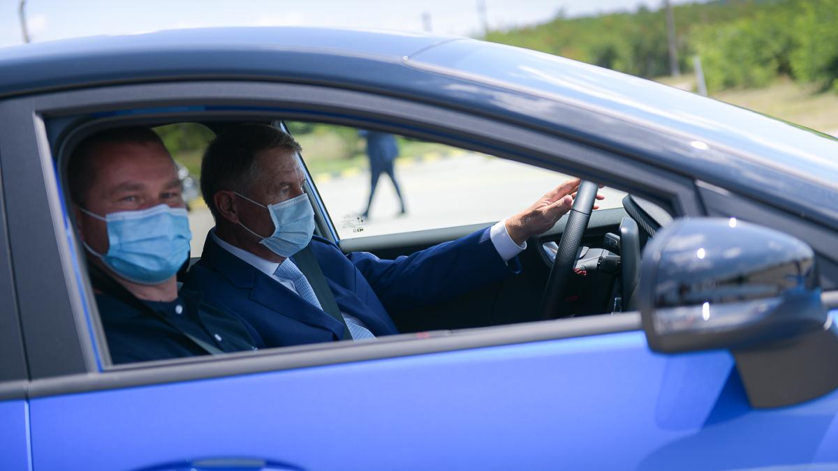 klaus_iohannis_test_drive_ford_presidency