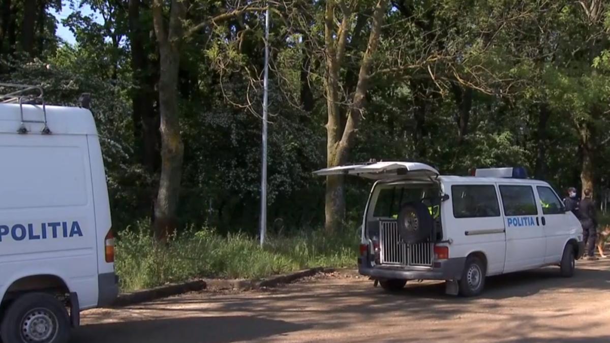 politia_langa_padure_morti_ilustrativ