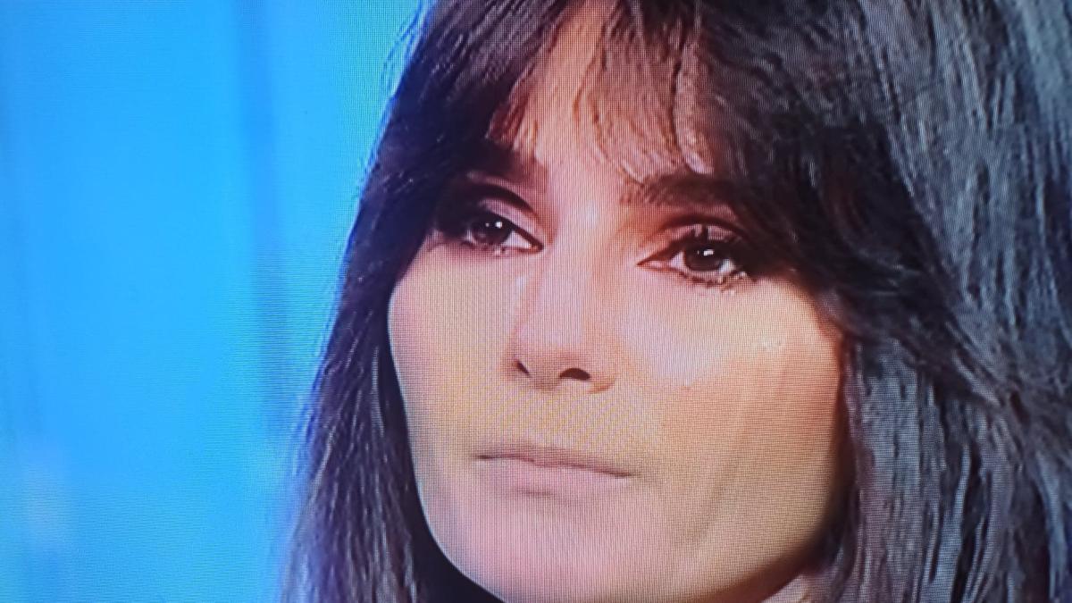 dana_budeanu_lacrimi