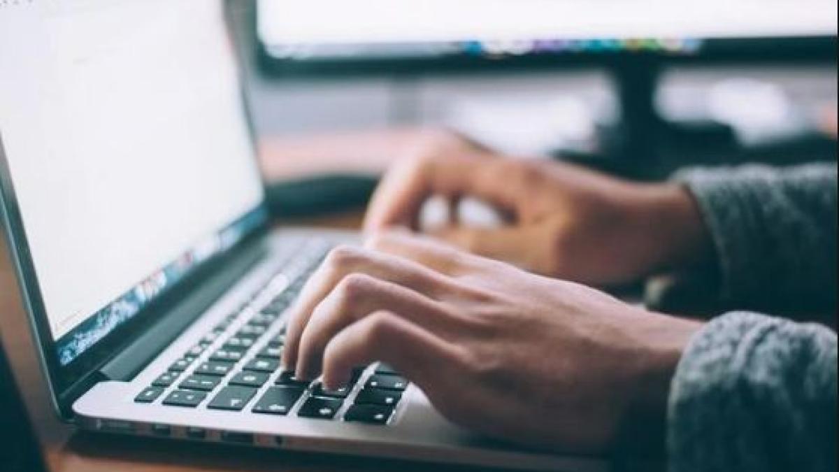 revista_presei_septembrie