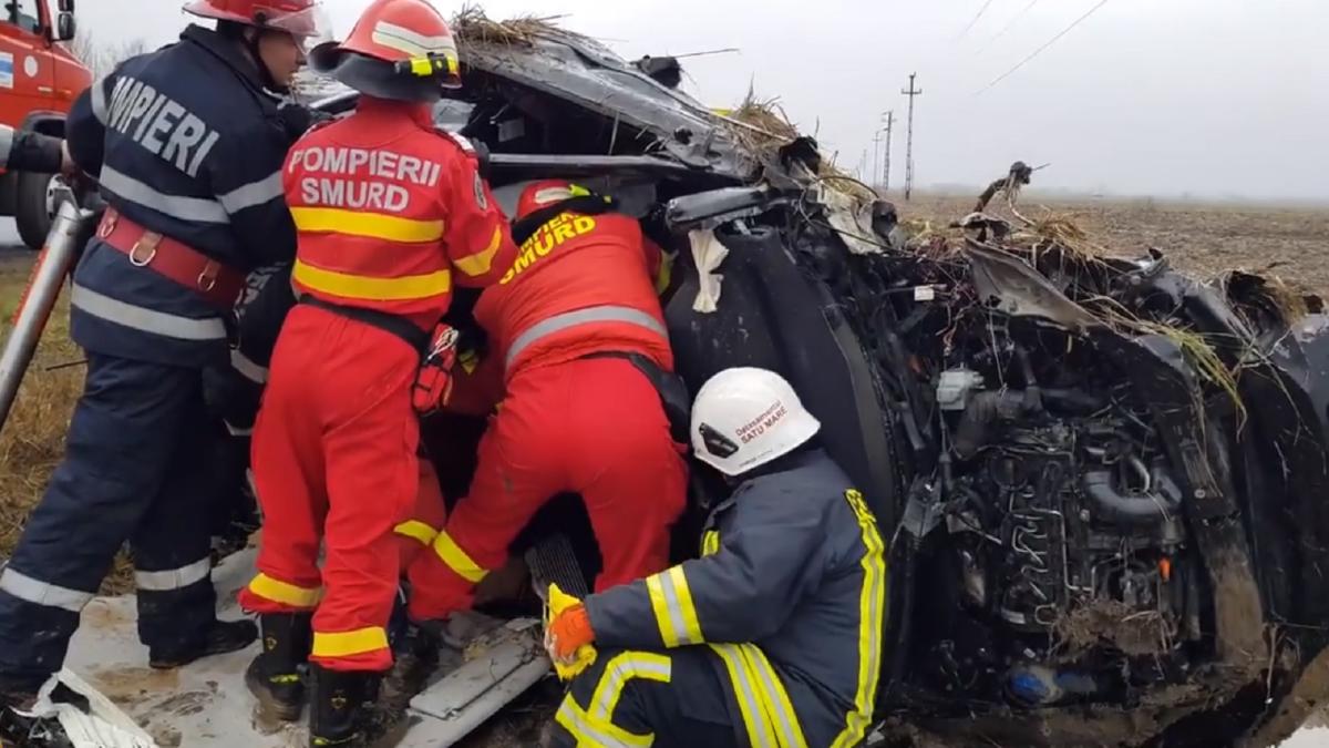 pompieri_smurd_descarcerare_accident_ilustrativ_captura_07_09_2020