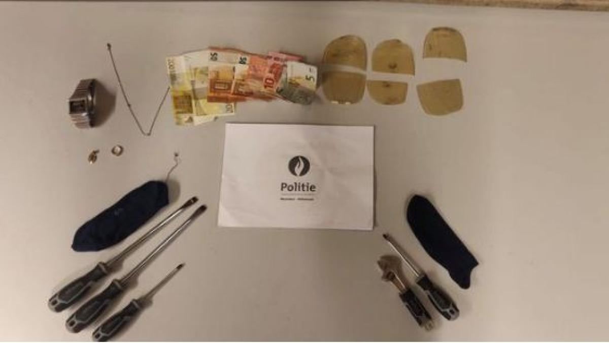 bijuterii_furate_romance