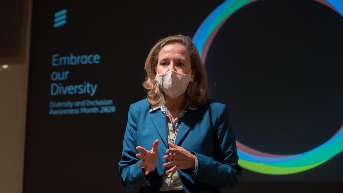 nadia_calvino_ministrul_economiei_spania_twitter