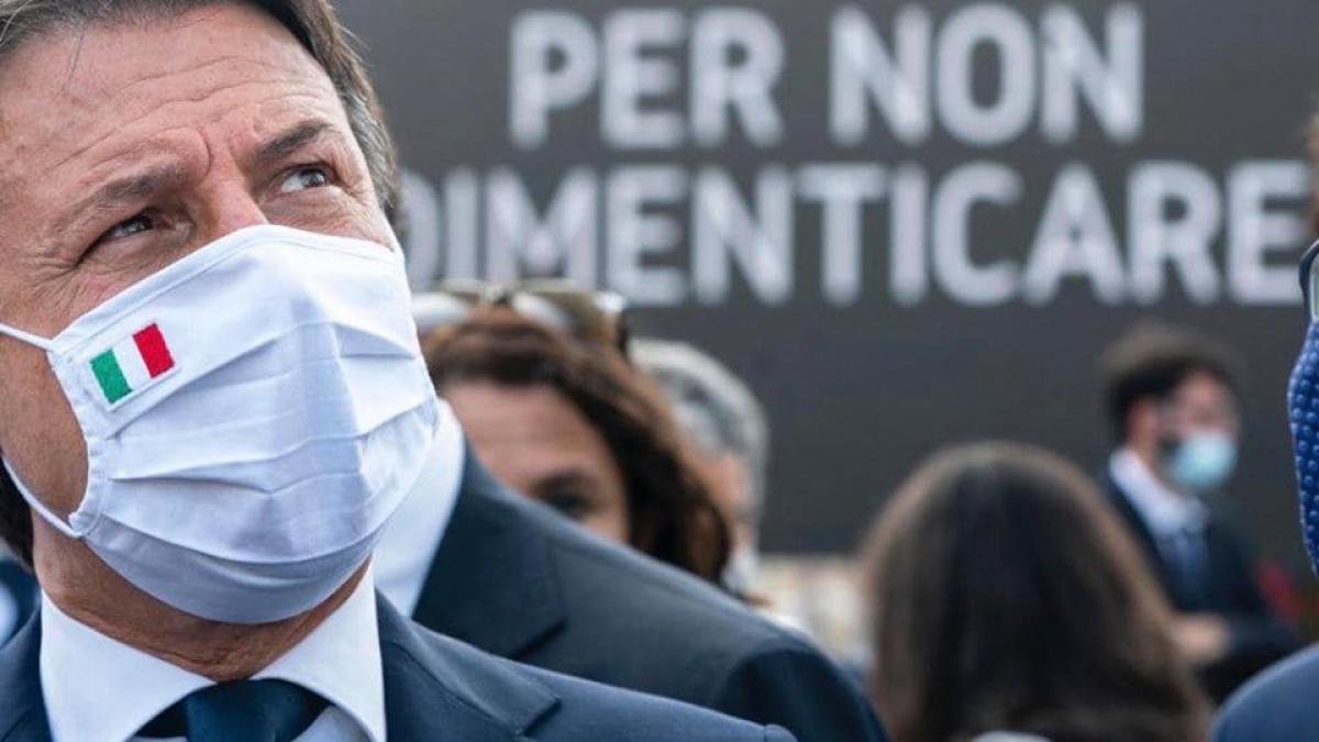 giuseppe_conte_comemorare_prabusire_pod_genova_fb_1