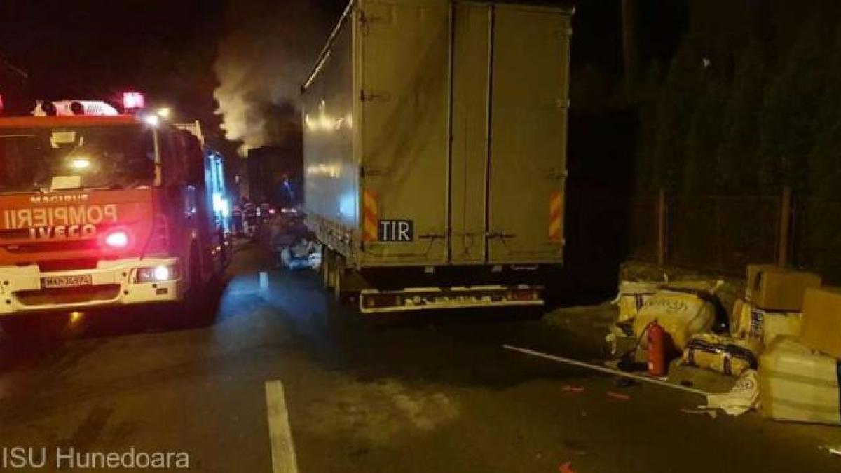 incendiu_tir_hunedoara