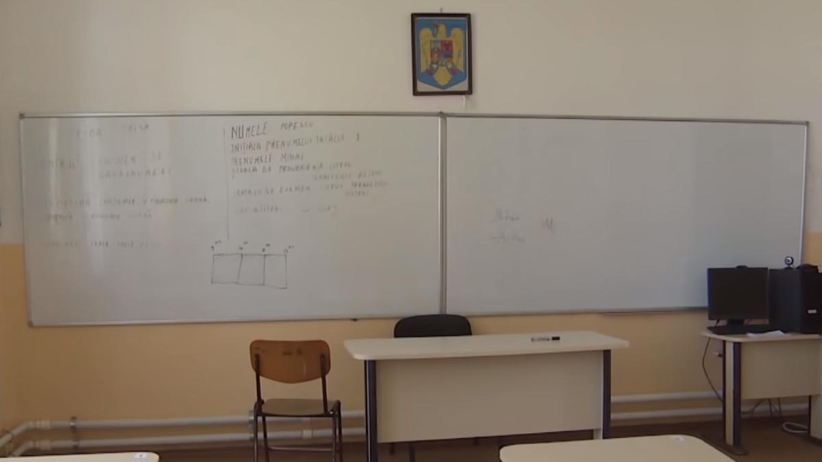 tabla_scoala_deschidere_scoli_romania_clasa_captura_01_09_2020