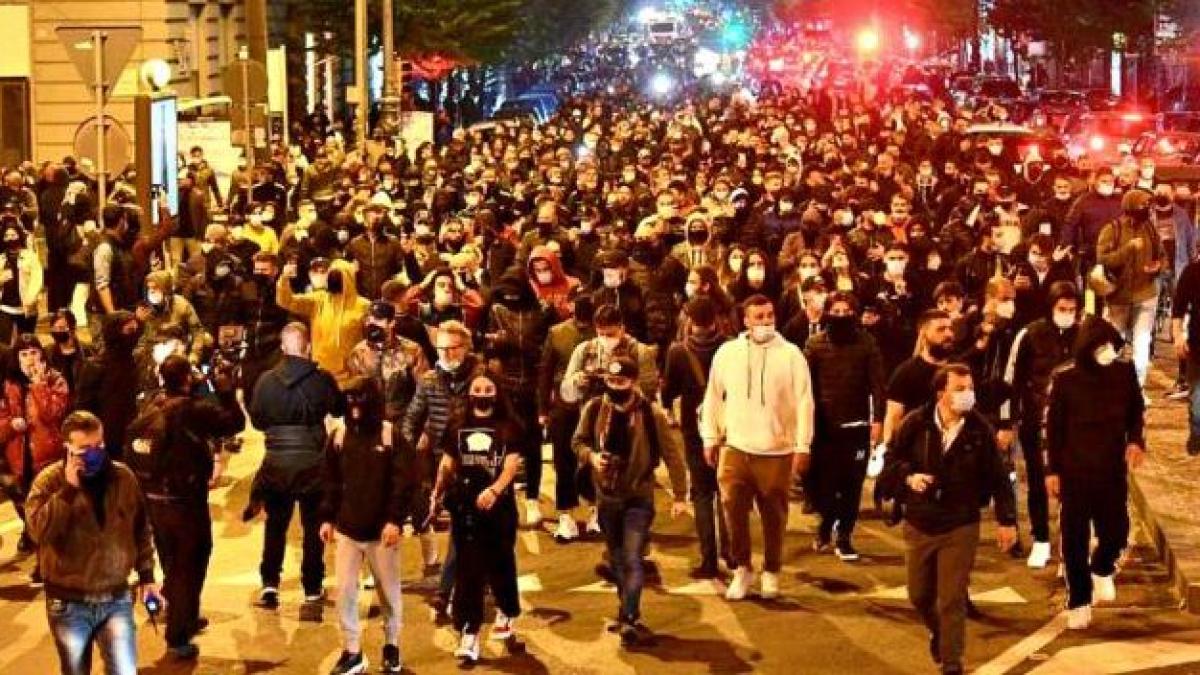 proteste_napoli_italia