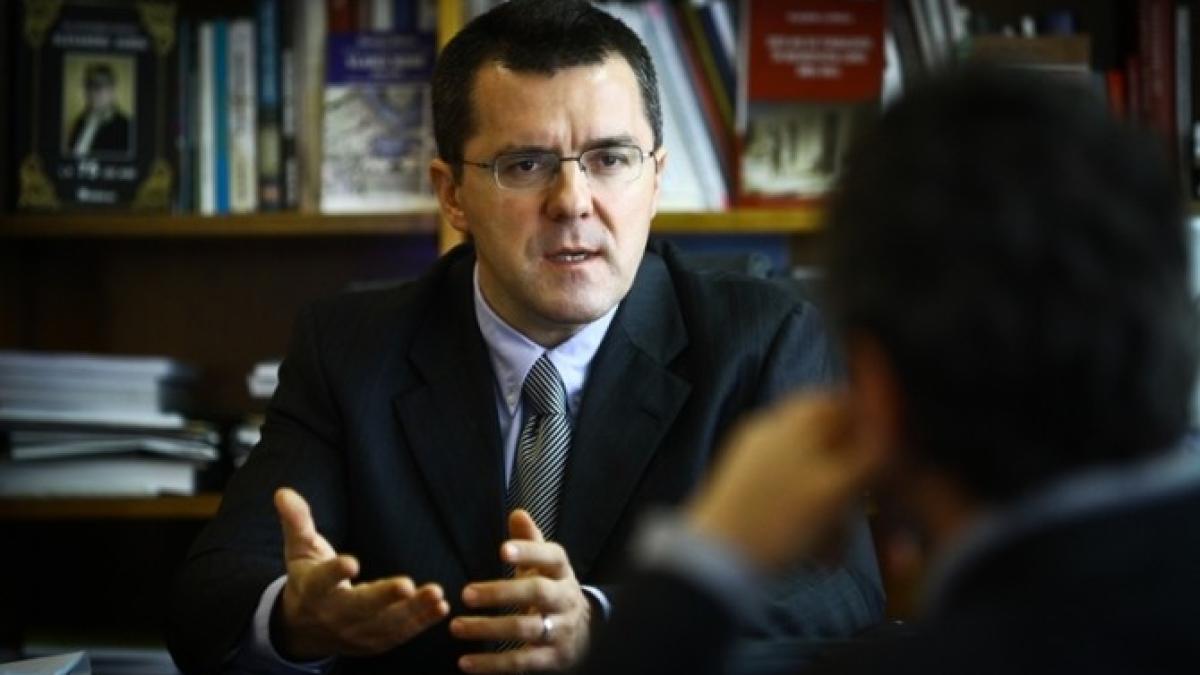 dan_dungaciu_12440100