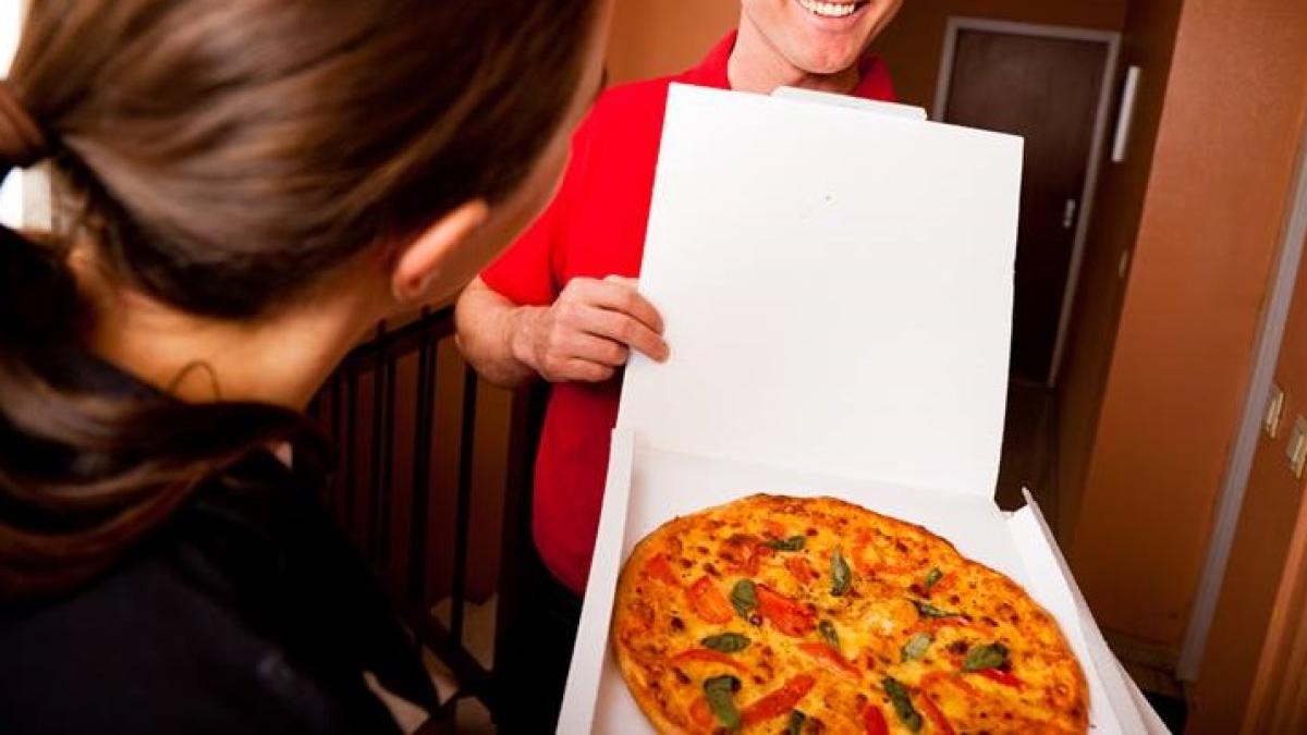 irlanda_roman_interlop_livrare_pizza