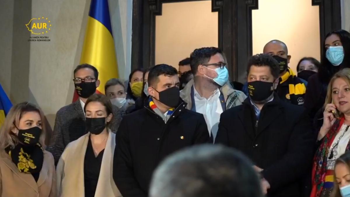 alianta_pentru_unirea_romanilor_aur