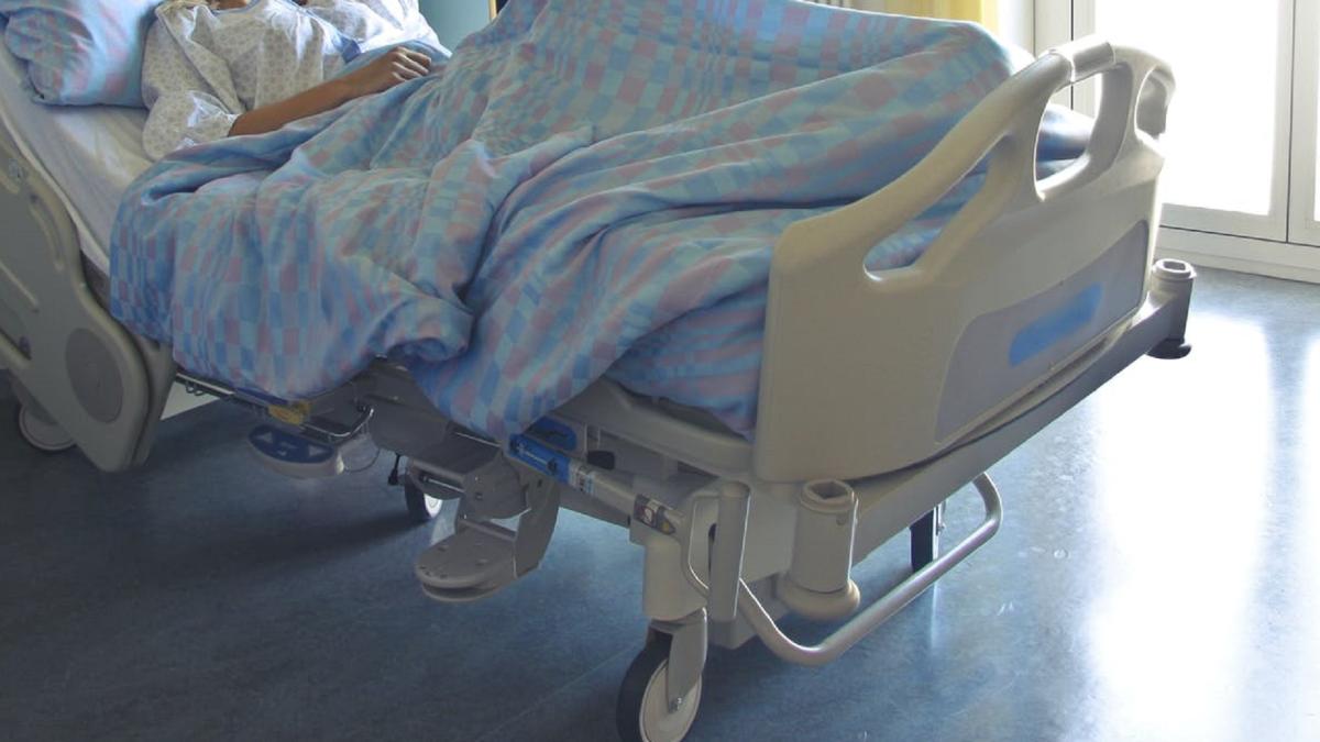 pacienta_femeie_spital_ilustrativ_10_12_2020_pexels