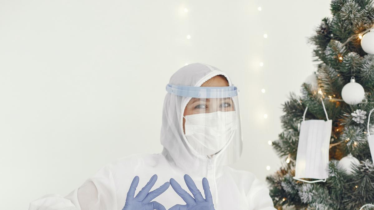 brad_craciun_asistenta_medic_coronavirus_ilustrativ_27_11_2020