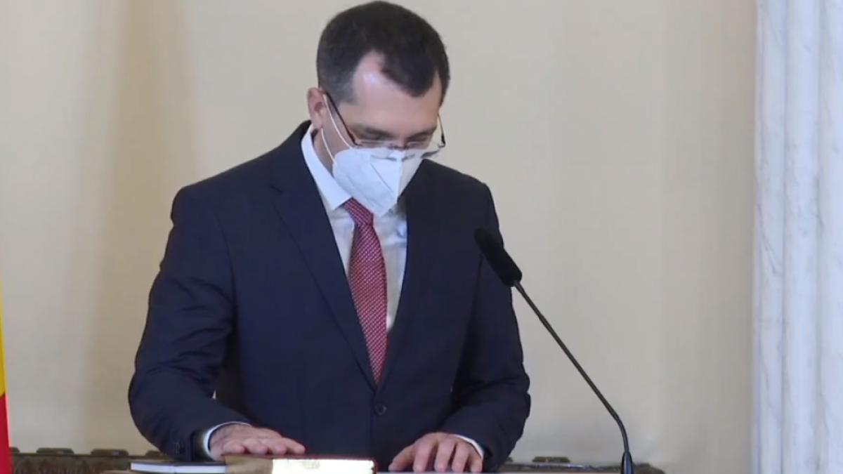 vlad-voiculescu-depunere-juramant