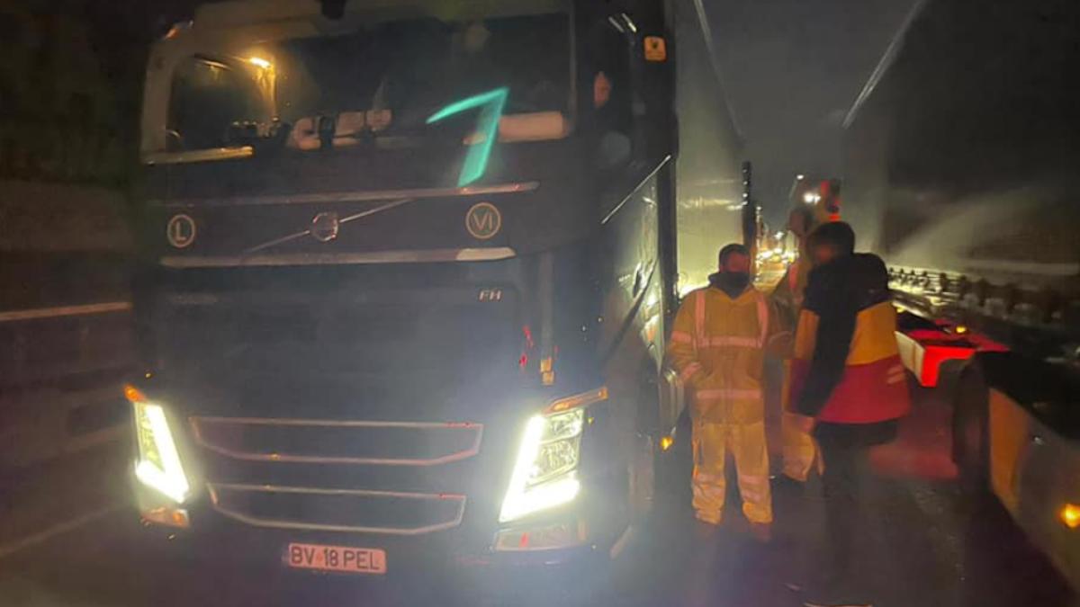 soferi-romani-blocati-marea-britanie-dover-1