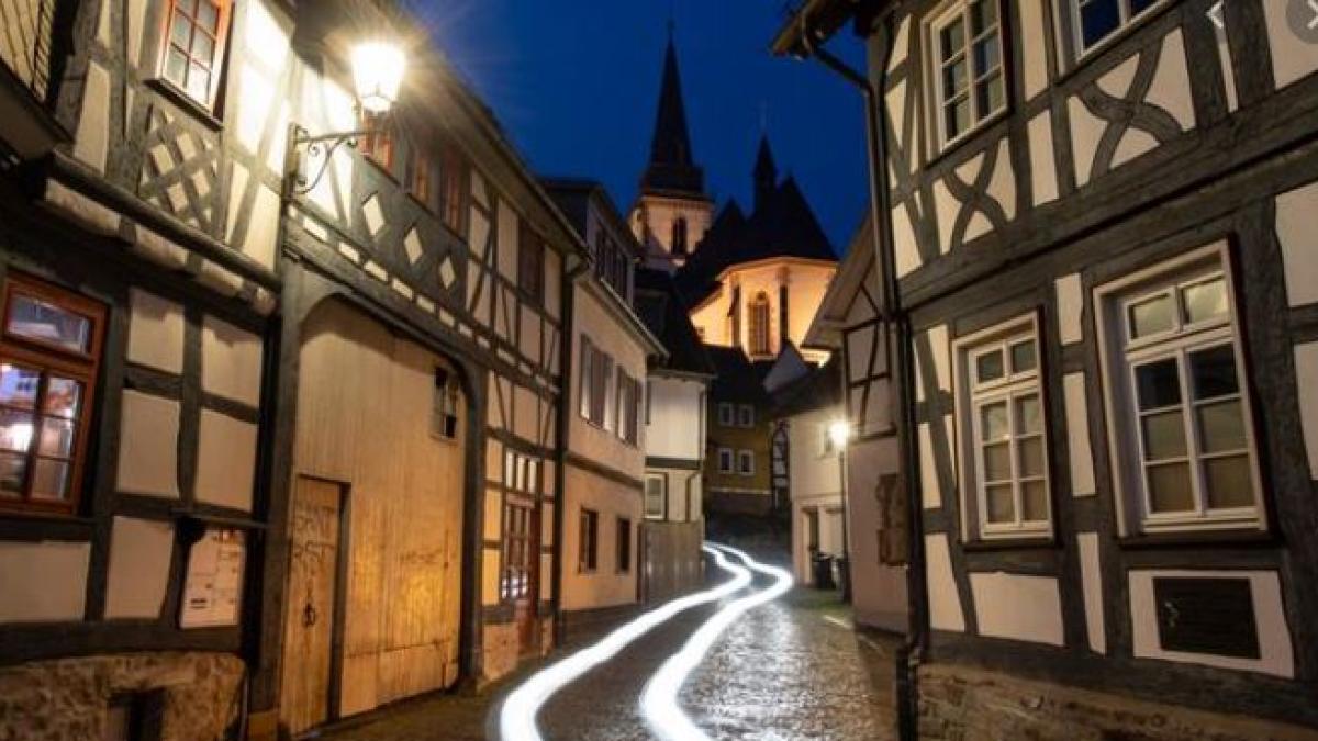 strada_pustie_oras_germania