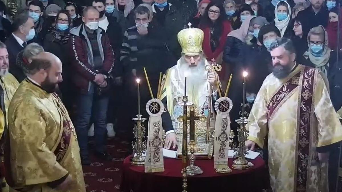 arhiepiscopia_tomisului_slujba_revelion