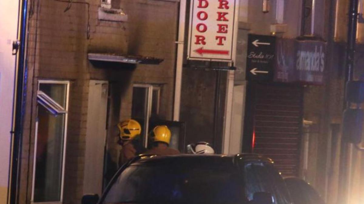 irlanda_casa_romani_distrusa_de_incendiu