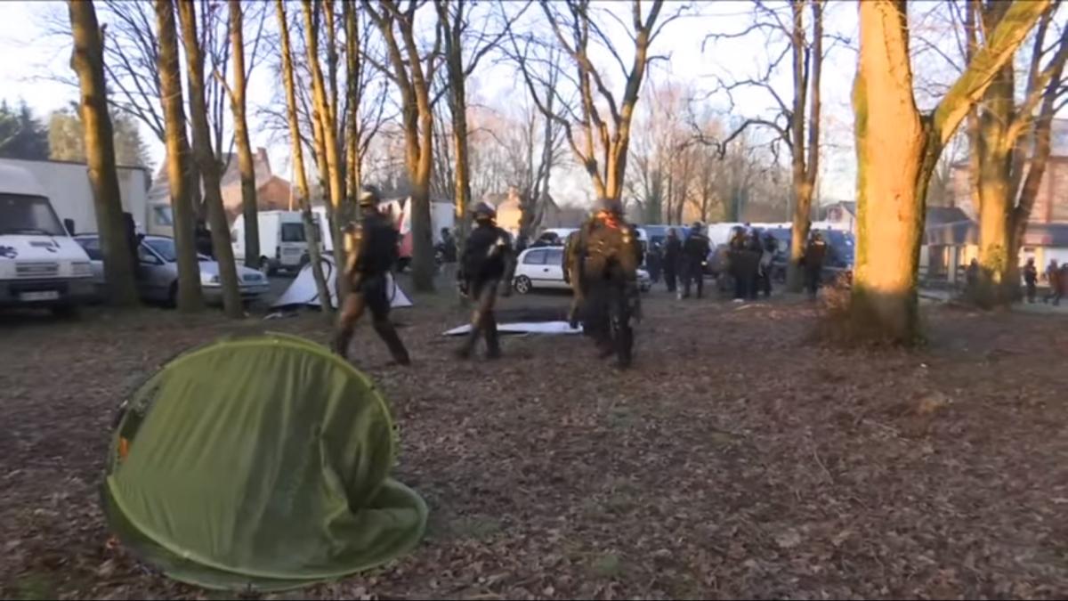 petrecere-revelion-franta-2500particpanti