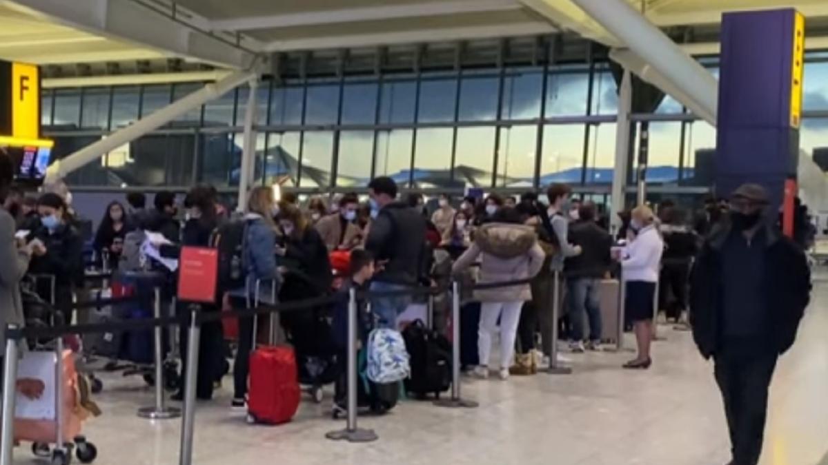 marea-britanie-aeroport-coada-ilustrativ-captura-22-12-2020