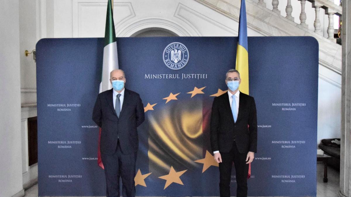 stelian-ion-marco-giungi-ambasador-italia-fb