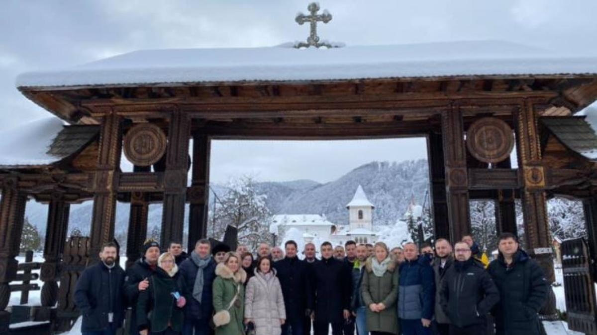 george_simion_manastire