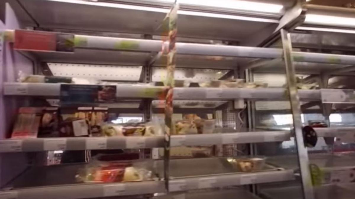 rafturi_goale_supremarket_marea_britanie