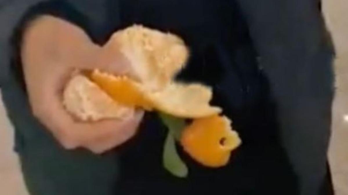 portocale_mancare_pe_aeroport