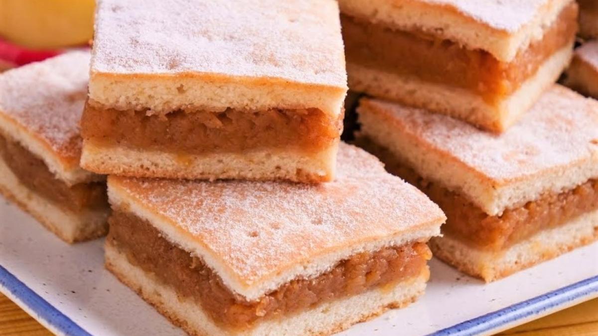 prajitura-cu-mere-pentru-lenesi-reteta-simpla