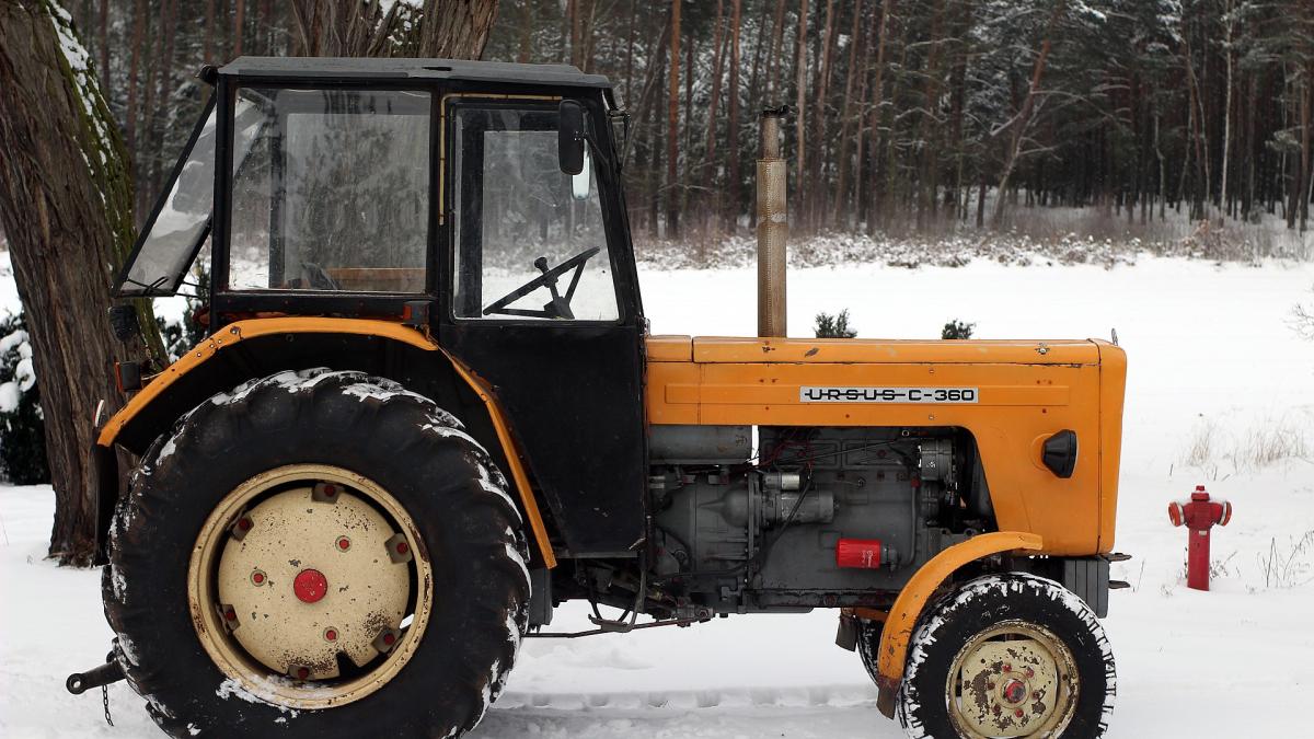 tractor-5927940_1920