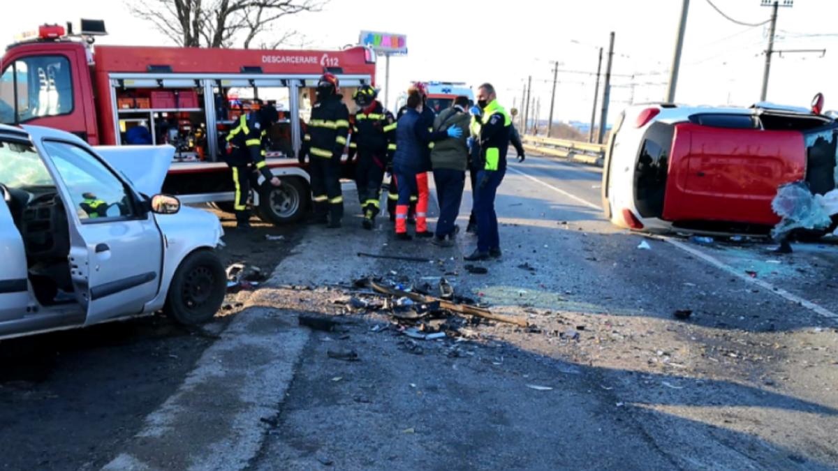 accident-mortal-pe-dn-7-in-arad-trafic-rutier-blocat
