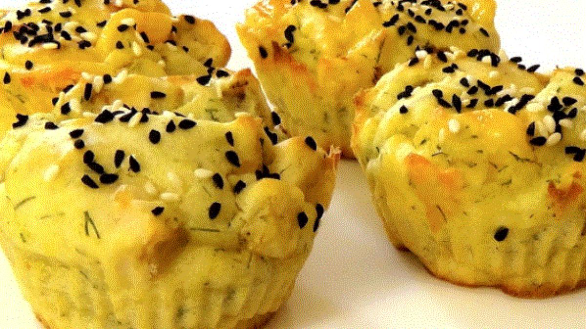 briose_cu_piure_-de_cartofi_si_ciocolata