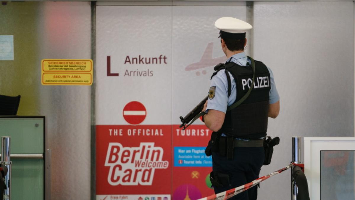 germania_politist_politie_polizei_neamt_nemti